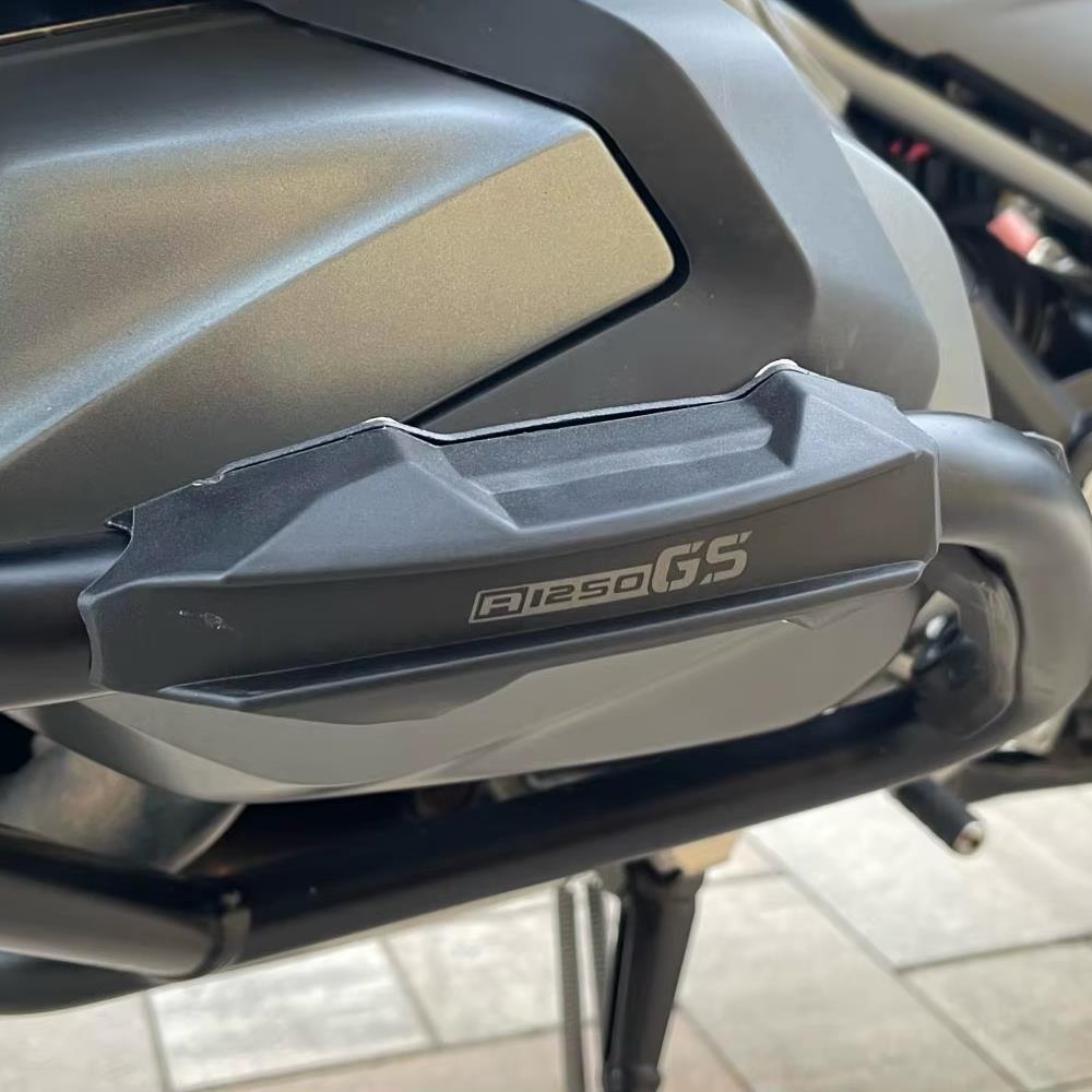 Motorcycle Engine Guard Crash Bar Protector for BMW RnineT R9T All Years