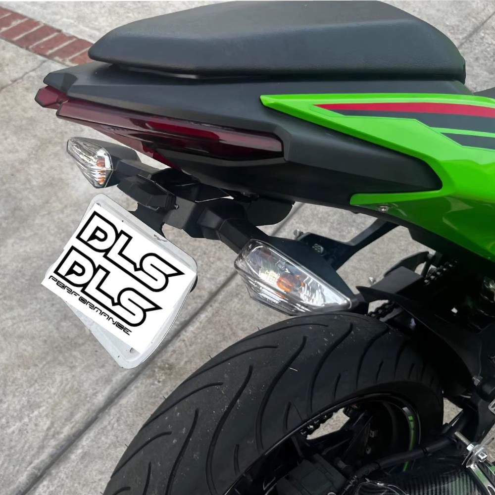 Tail Tidy Fender Eliminator Plate Holder - Kawasaki Ninja / Z500 2024-2025