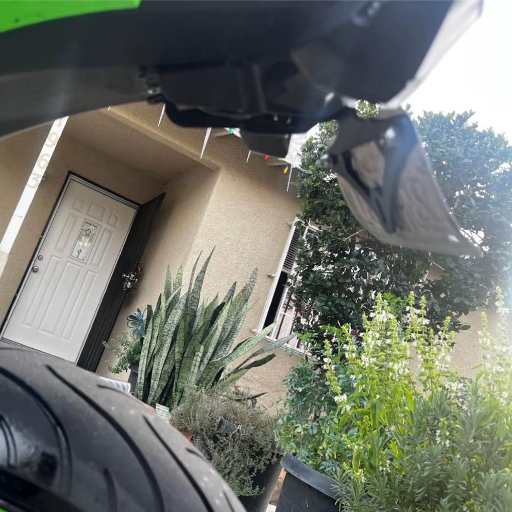 Tail Tidy Fender Eliminator Plate Holder - Kawasaki Ninja / Z500 2024-2025