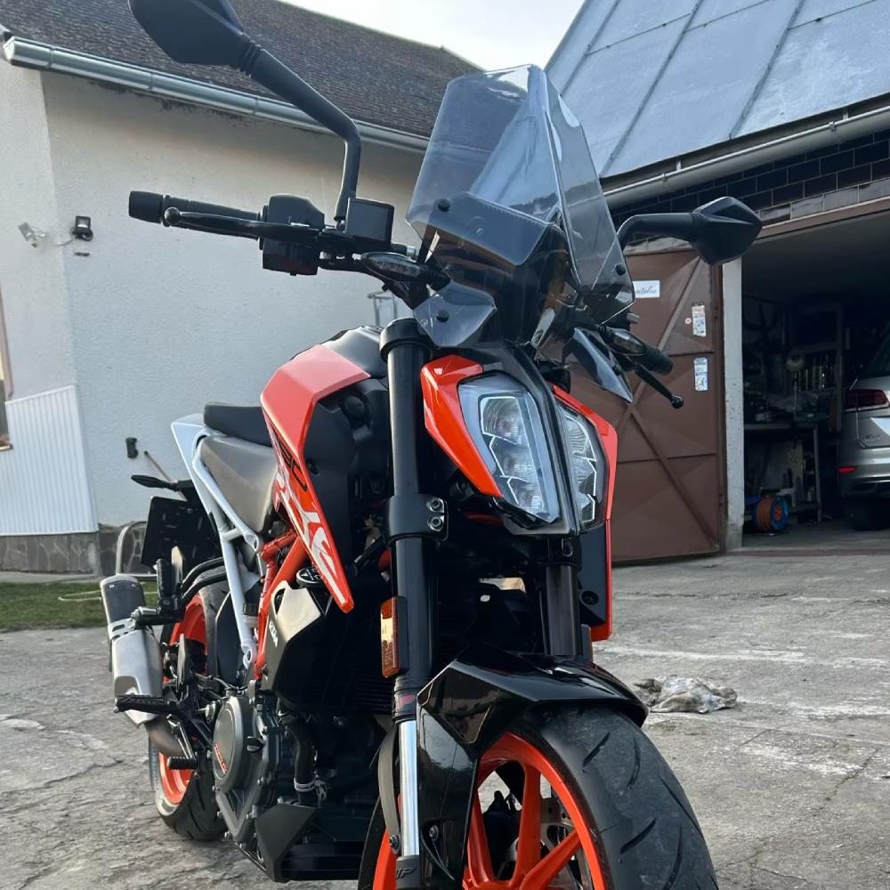 Smoked Screen Windscreen Windshield – Fit For KTM Duke 125 / 390 2017–2023