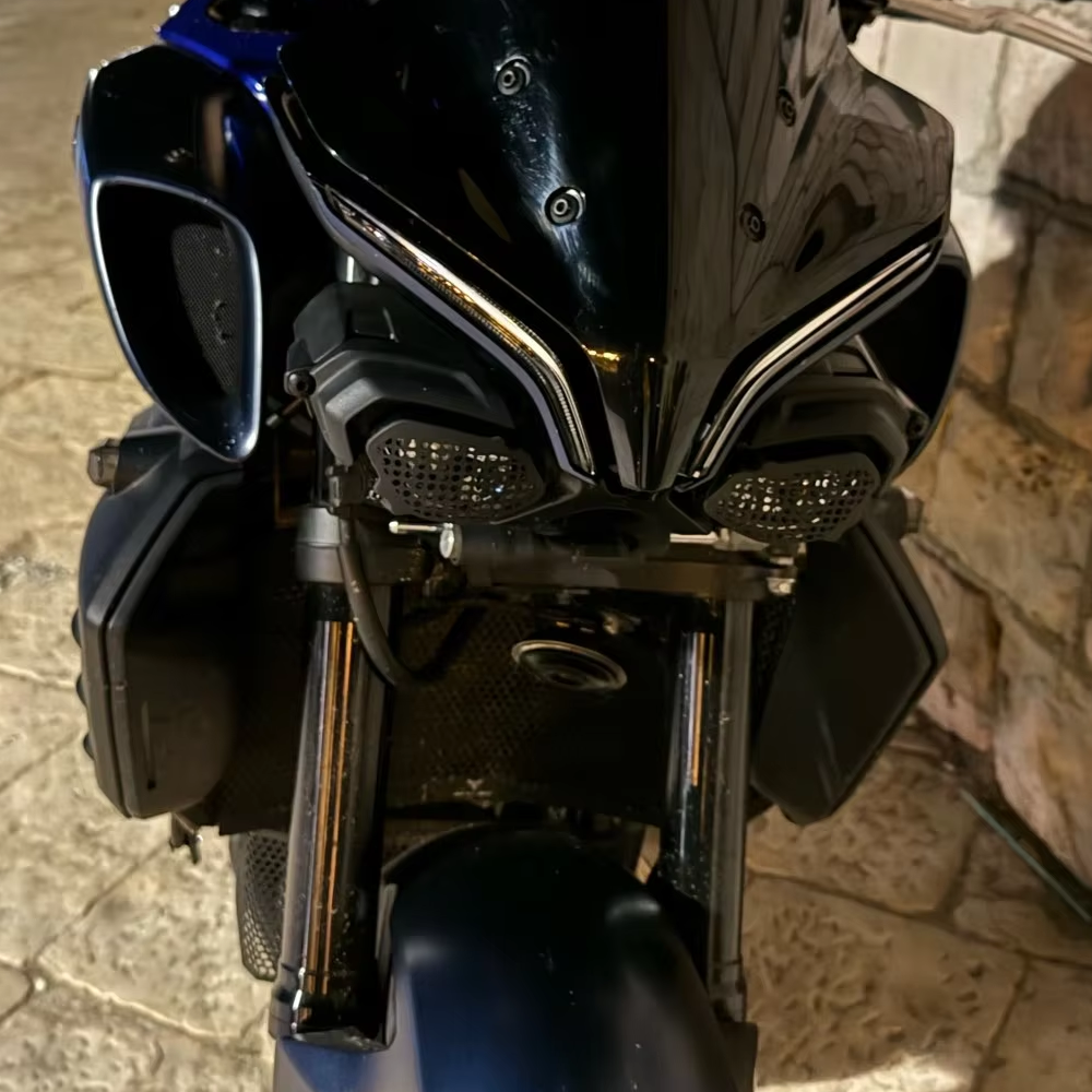 Lower Headlight Fog Auxiliary Protection Cover Yamaha MT-10 SP MT10 2022-2025