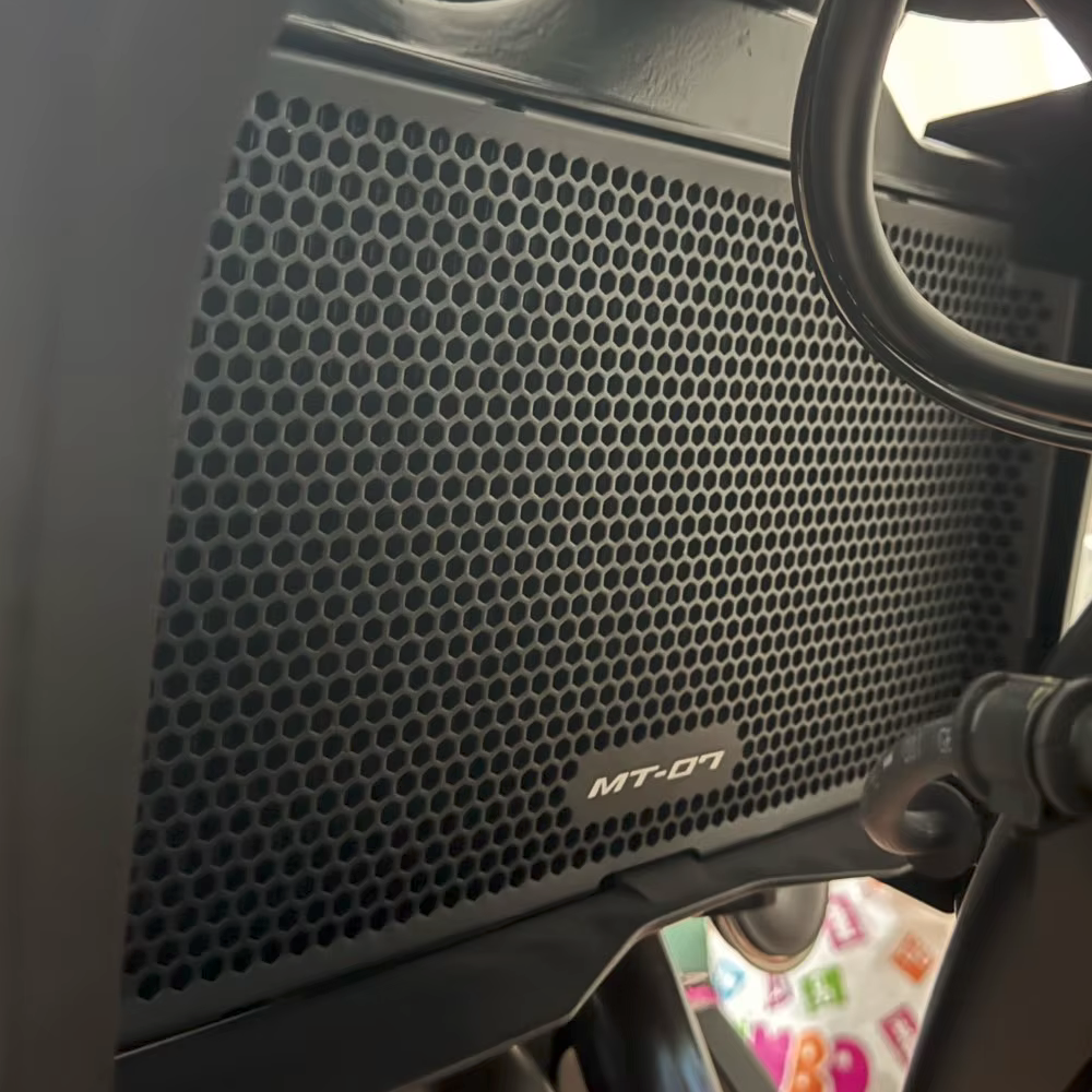 Radiator Guard Cover - Yamaha MT-07 2025-2026