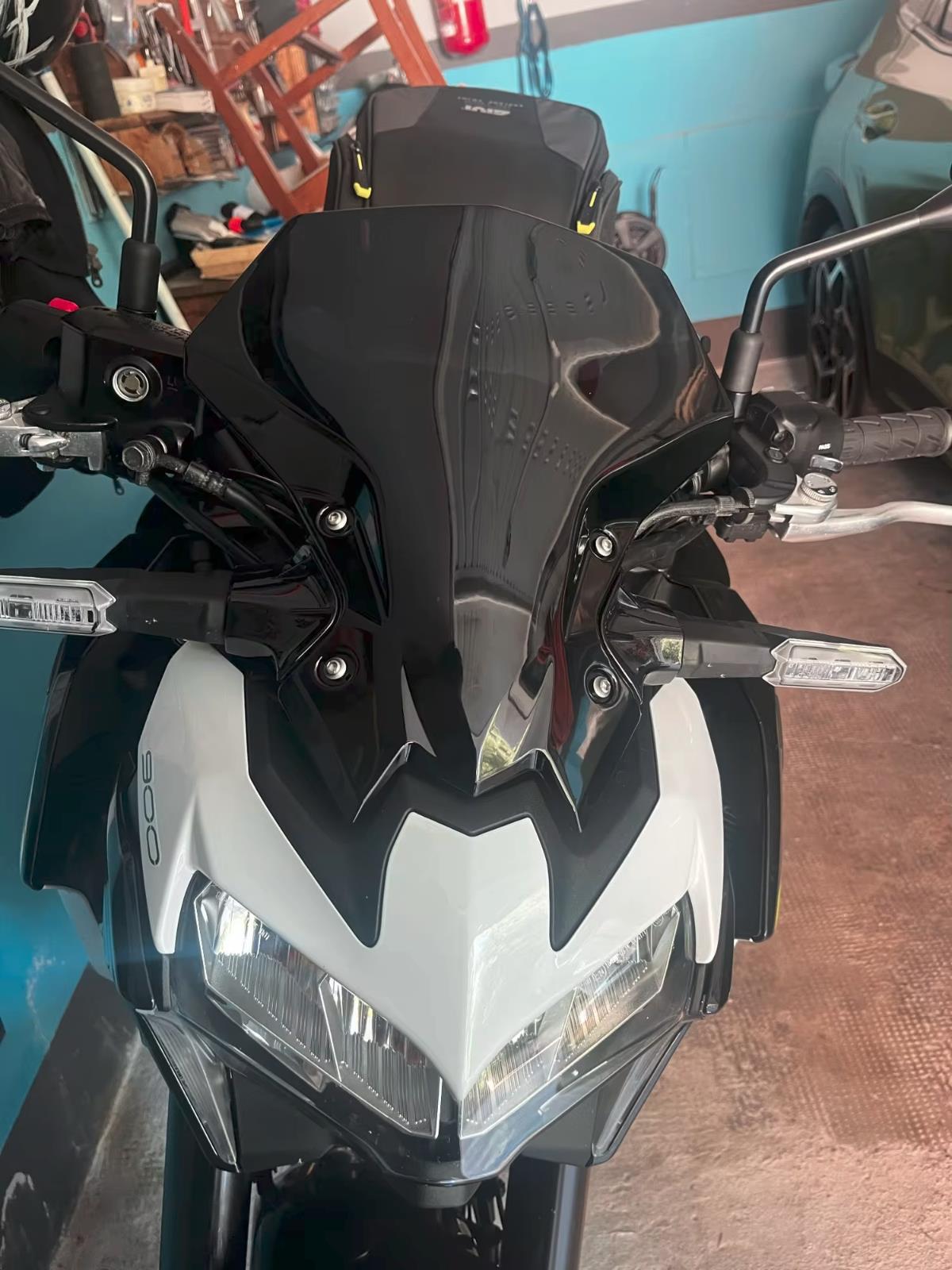 Motorcycle Black Windscreen Windshield Screen - Kawasaki Z900 Z650 2020-2024