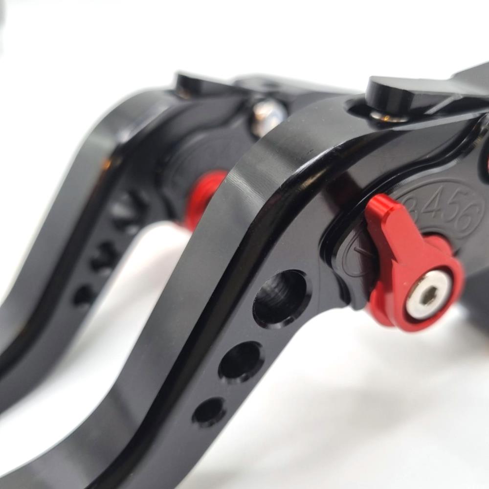 Short Black Clutch & Brake Levers For Triumph Tiger 900 rally Pro 2020-2026