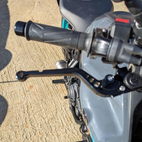 Long Black Clutch & Brake Levers For Yamaha Tracer 7 / 7GT 2021-2024