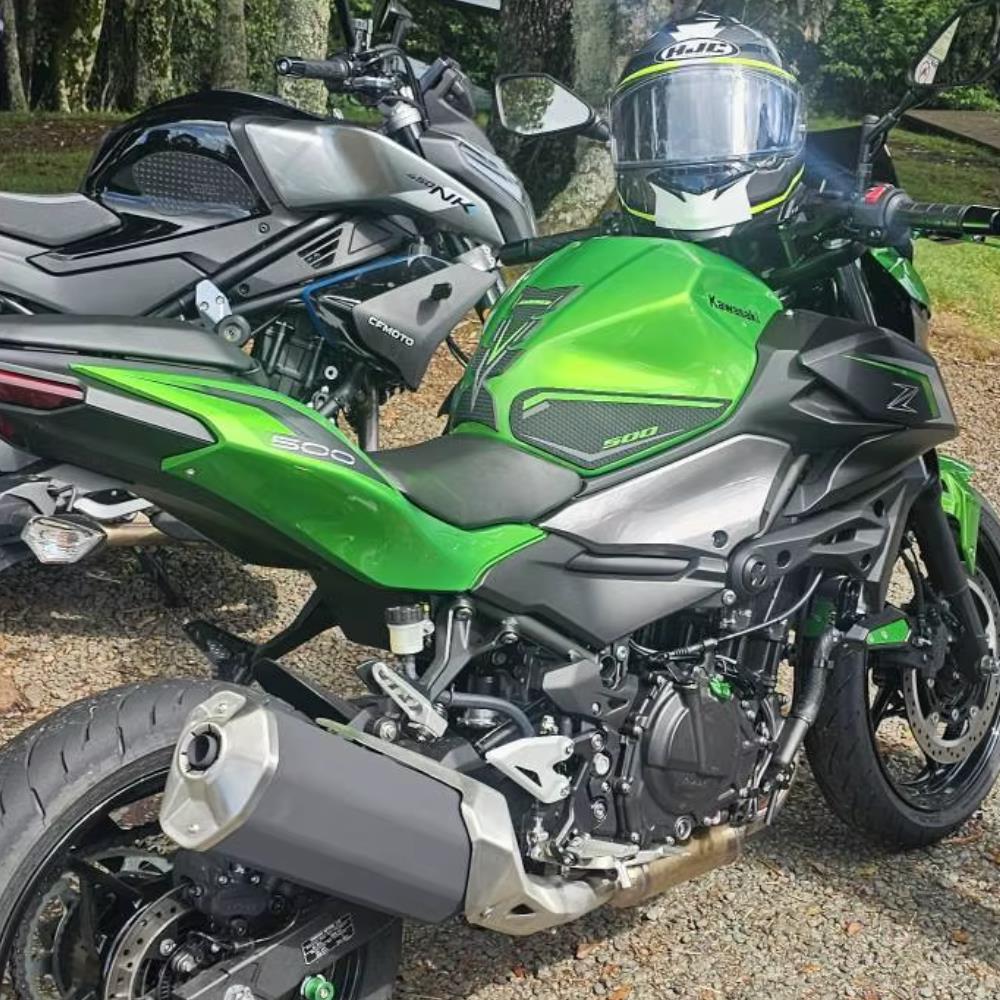 Kawasaki Z500 2024-2025 Traction Tank Pad Grip Protectors