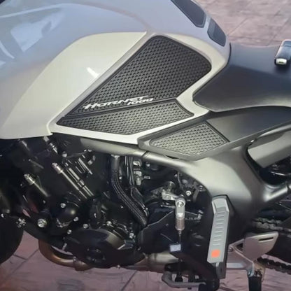 Honda CB1000 Hornet 2025 Traction Tank Pad Grip Protectors