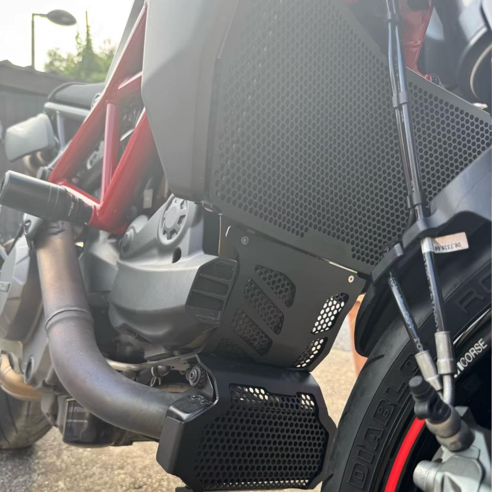 Radiator Oil Cooler Engine Guard for Ducati Hypermotard 950/SP/RVE 19-25