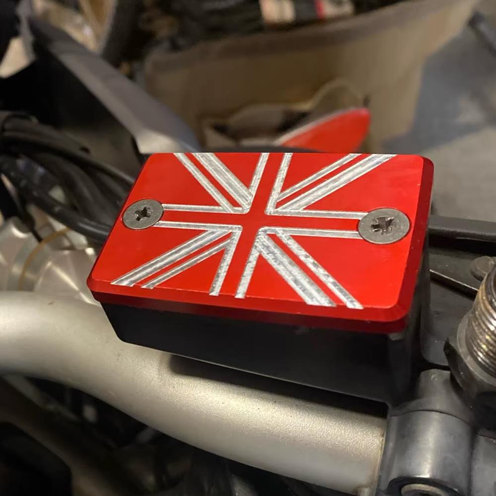 Front Brake Reservoir Cover Triumph Tiger 800 XC XCX XRX 1200 Tiger 660 Sport
