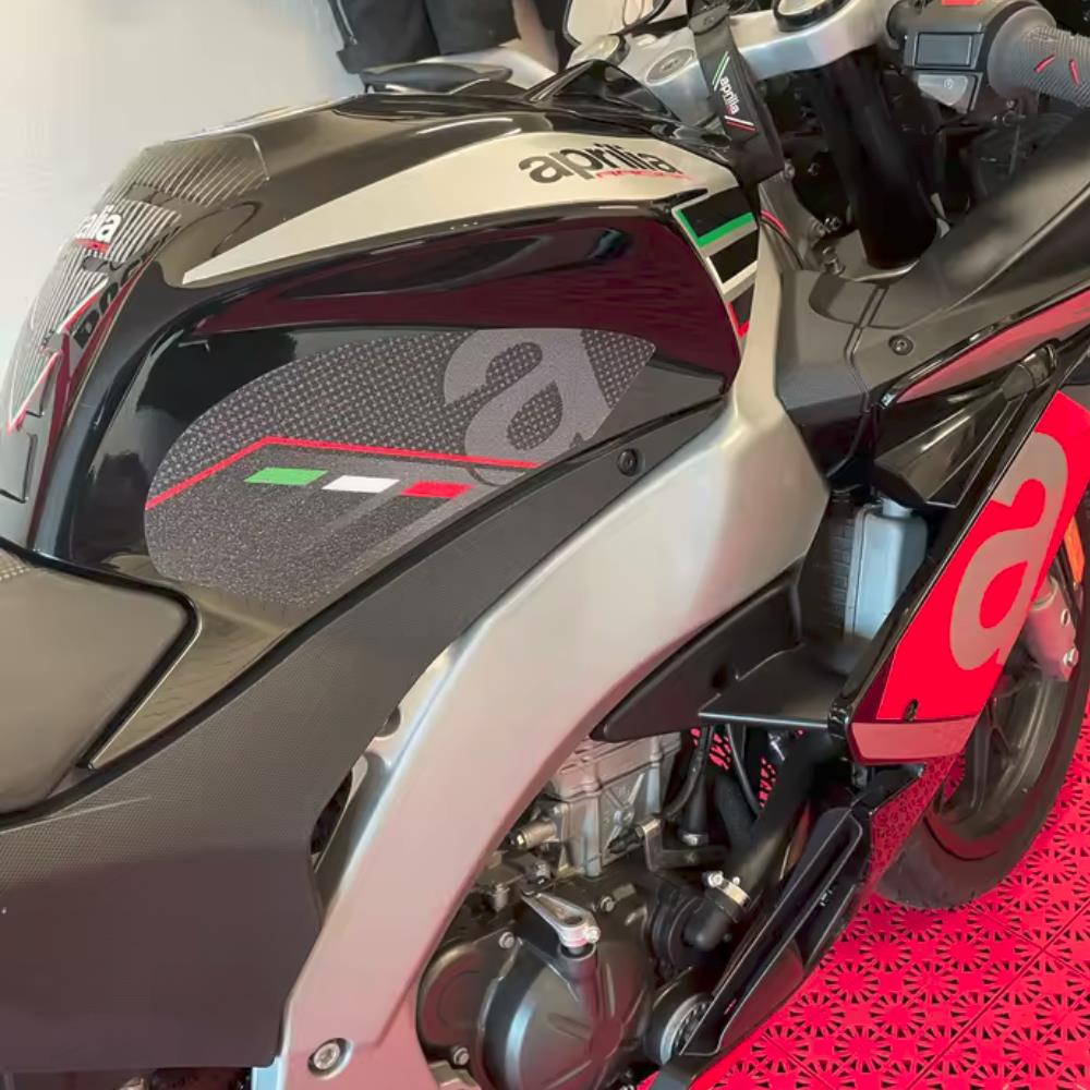 Traction Tank Pads Grips Protectors Aprilia RS125 Tuono RS4 2011-2025