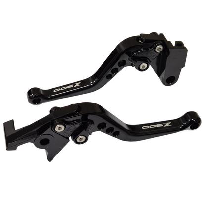 Short Engraved Adjustable Clutch & Brake Levers - Kawasaki Z900 2025-2026