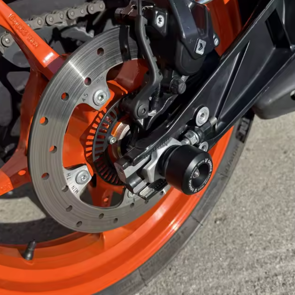 Front & Rear Set Axle Crash Bobbin Sliders - KTM Duke 125 390 2024-2026