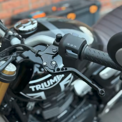 Long Black Clutch & Brake Levers For Triumph Scrambler 400 X 2024-2026