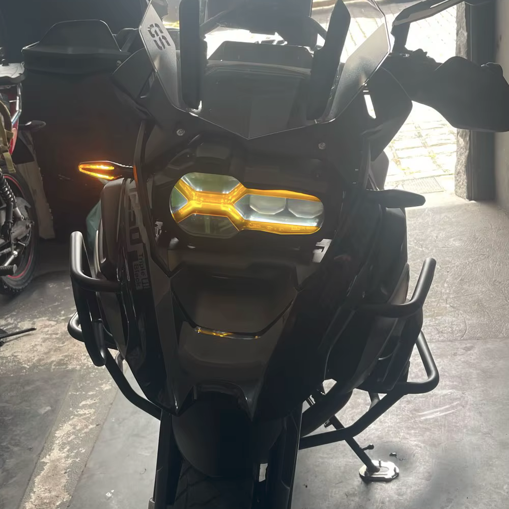 Reflective Front Headlight Guard - BMW R1200GS LC R1250GS Adventure 2018-2024