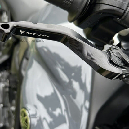 YAMAHA YZF-R3 2015-2026 BLACK SHORT ADJUSTABLE BRAKE & CLUTCH LEVERS SET