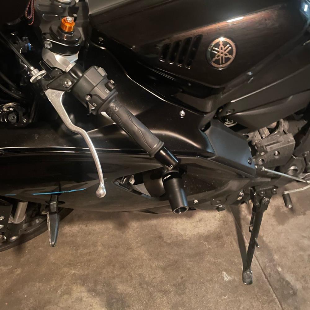 Engine Sliders Crash Protection Pads Frame - Yamaha YZF-R7 2021-2025