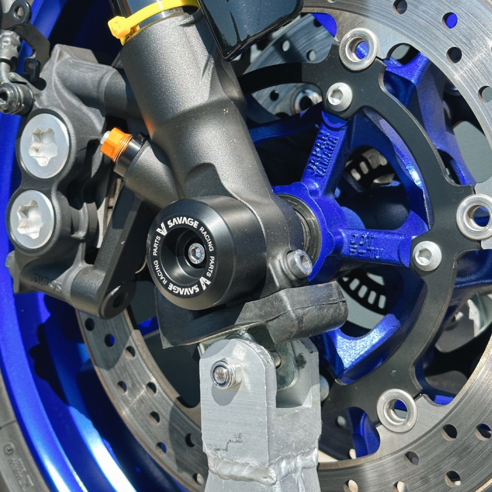 Front & Rear Set Axle Crash Bobbin Sliders - Yamaha MT-09 / SP 2024-2026