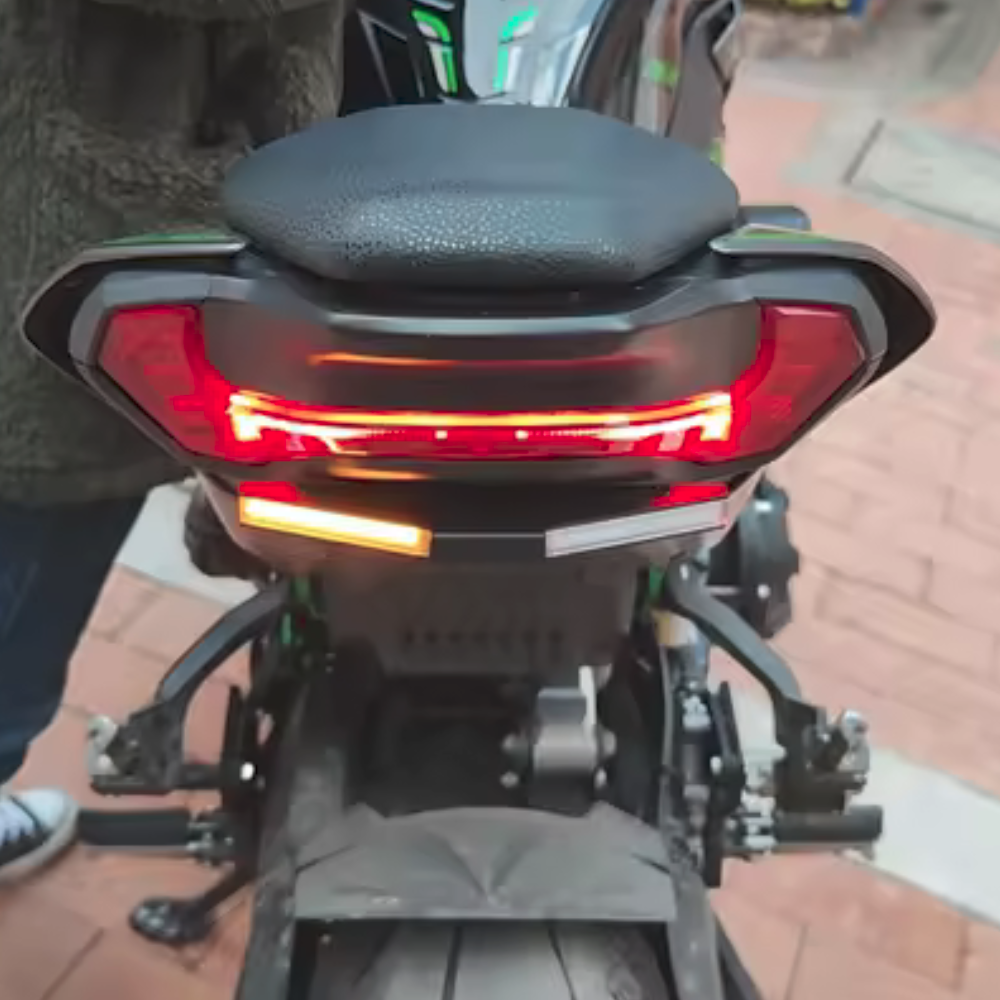 Plug & Play Foldable Tail Tidy Fender Eliminator - Kawasaki Z900 2025-2026