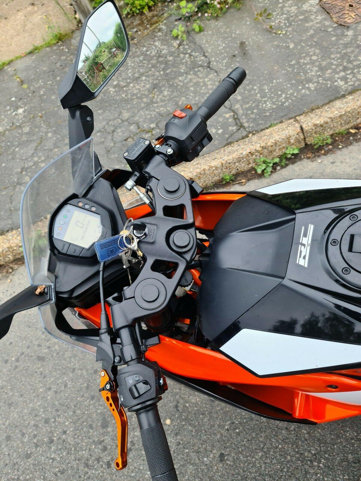 CNC Short Orange Clutch & Brake Levers For KTM RC 390 2013-2021