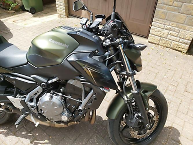 Short Black Clutch & Brake Levers For Kawasaki Z650 2017-2025