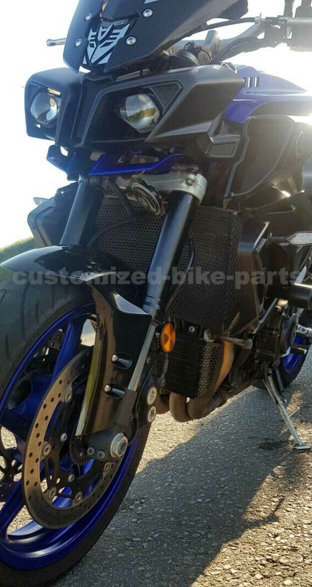 Engraved Aluminum Radiator Guard & Oil Cooler Cover – For Yamaha MT-10 (2016-2025)